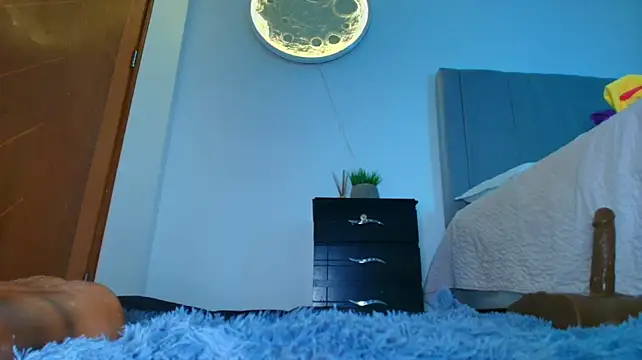 shanell-hott live sex cam