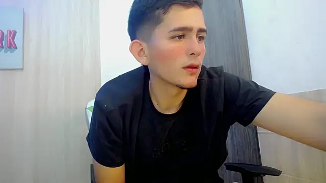 JaxBlue_ live cam on StripChat