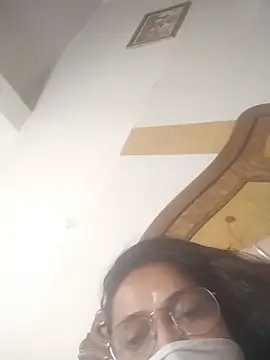 Reema-sharma123 live cam on StripChat