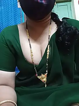 Chikki_20 live cam on StripChat