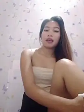 lovelyzai26 live cam on StripChat