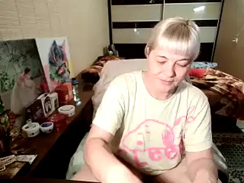 Lia_Laguna77 live cam on StripChat