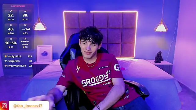 AlejooTwink live cam on StripChat