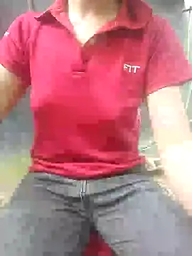 mary-cor live cam on StripChat