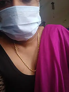 Divya_kannada live cam on StripChat