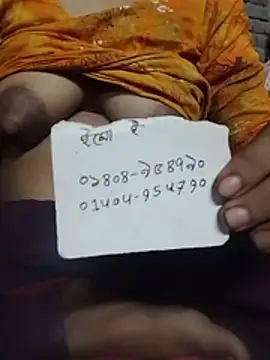 Shurmi1 live cam on StripChat