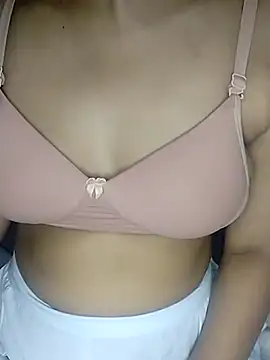 yourjanvi00 webcam stripchat model stream image