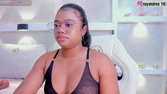 juliana_smithh live cam on StripChat