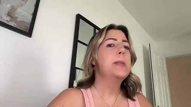 MsBelleWarick