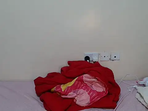 sweest_caster live cam on StripChat