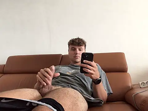 MarkusHorny1 live cam on StripChat