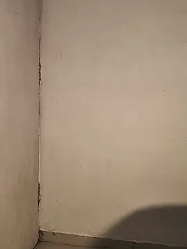 DIRTYSECRET_QUEEN_07
