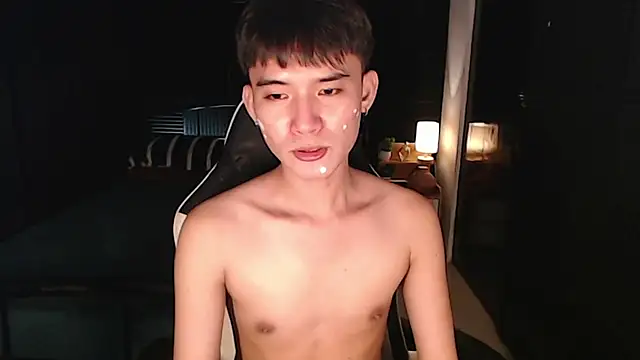 asian_dai live cam on StripChat