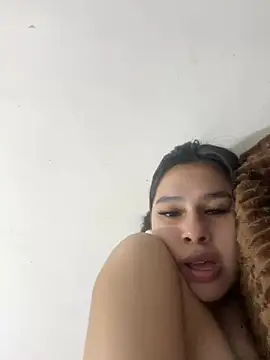 Brianna_bunny05 live cam on StripChat