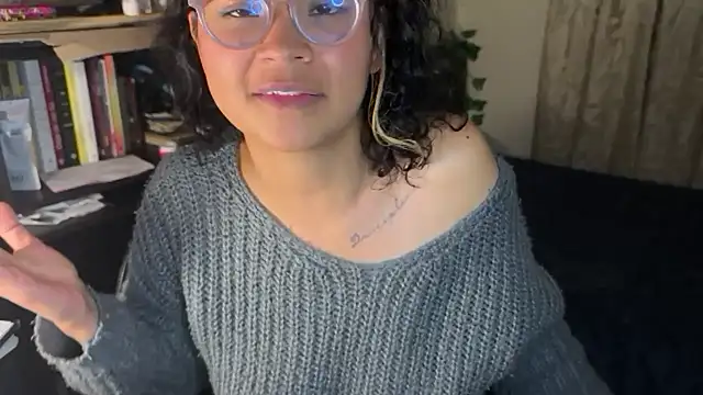 You_Ana31 live cam on StripChat