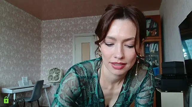 Alicia_NaturalBeauty live cam on StripChat