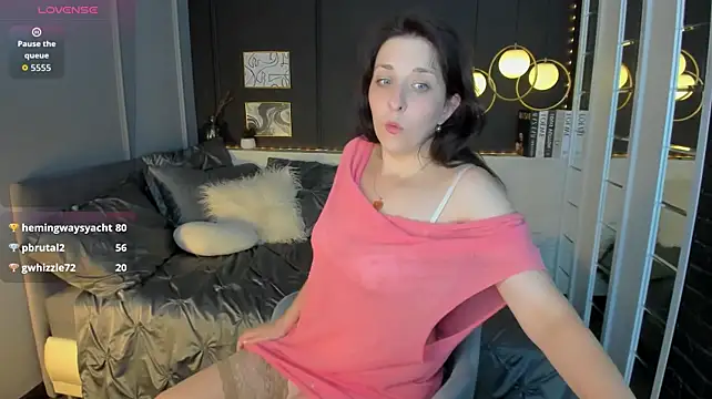 MargaretFatal live cam on StripChat