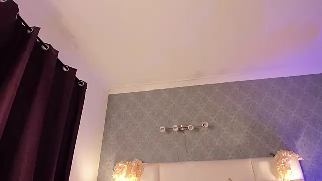 miadecker live cam on StripChat
