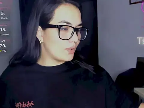 Babe-sofi live cam on StripChat
