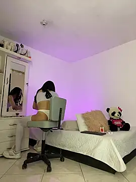 melissa_hot21 live cam on StripChat