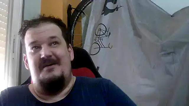 porkorossy live cam on StripChat