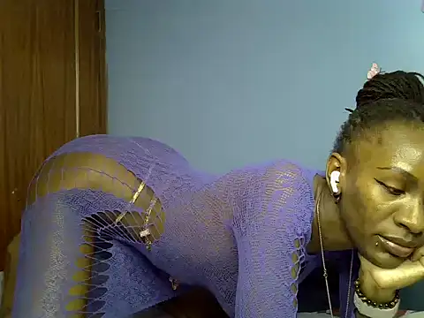 Queen_slim2