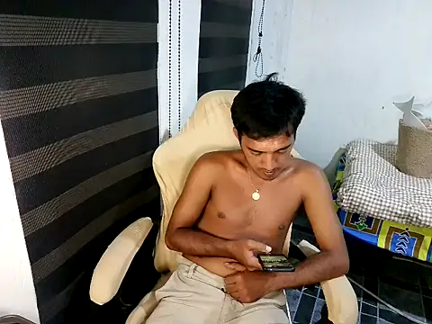 spicy_rowycam (M young) - Morning Cum
