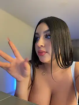 LindseyMos