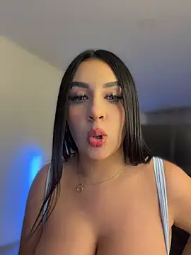 LindseyMos