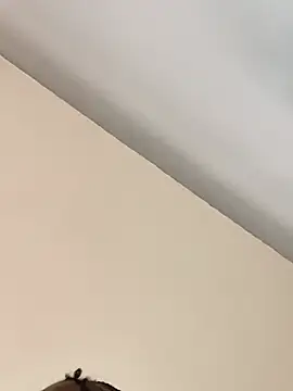 Sis27 live cam on StripChat