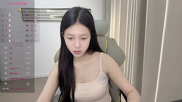 yy-1314 live cam on StripChat