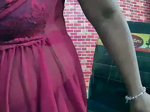 Ruhi_Hotty live cam on StripChat