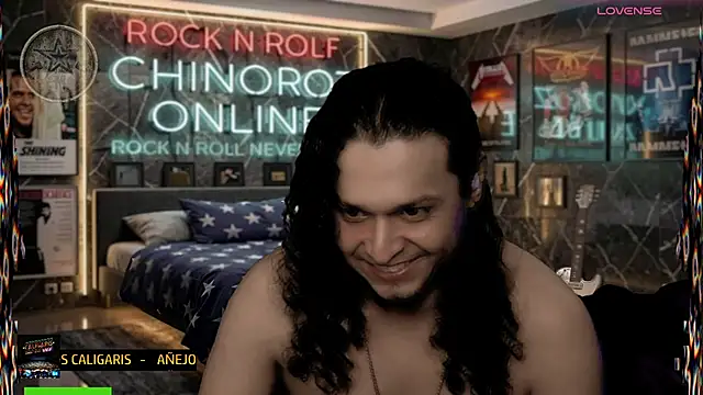 chino_roz live cam on StripChat