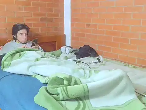 johan70sexy live cam on StripChat