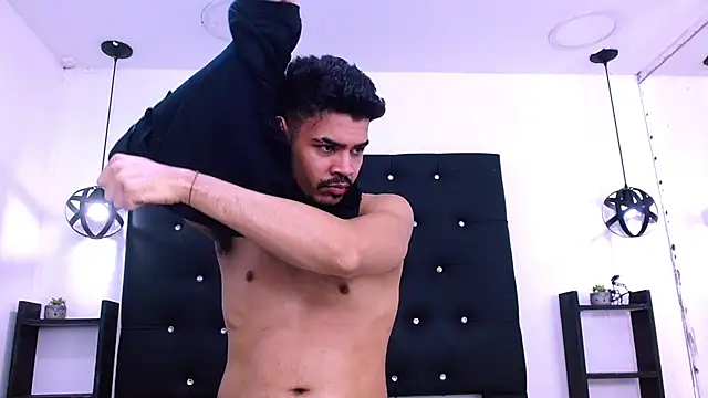 Dannesh_ live cam on StripChat
