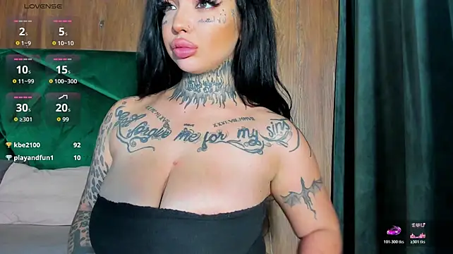 CreamyInkky_'s live cam