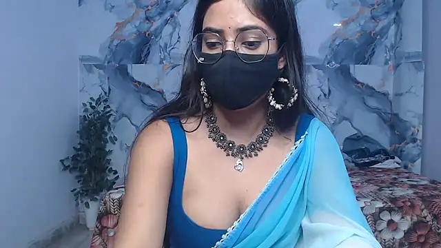 Deevisha-queen live cam on StripChat
