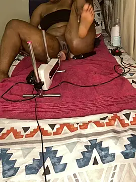 spicybootie live cam on StripChat
