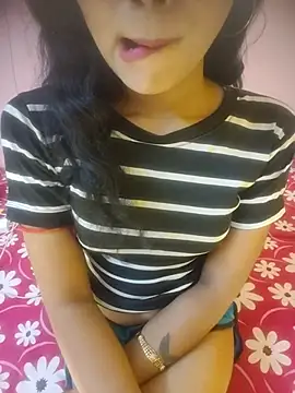 hott_mia live cam on StripChat