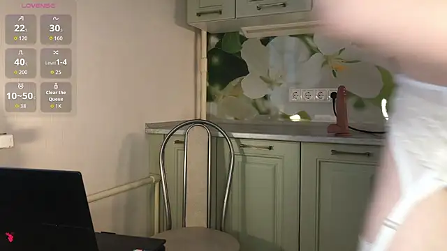 sallysweet_ (T young) - Make me cum