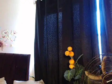 prittyprincessa live cam on StripChat