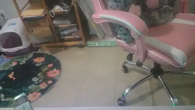 nastydianastrips webcam
