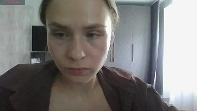 Annie_Cohn
