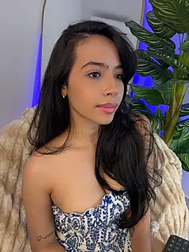 _emily_thompson_ (F young) - MAKE ME WET AND I'LL PUT MY FINGERS 🔥