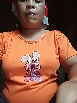pm2002a live cam on StripChat