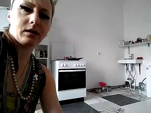 Anneta280671