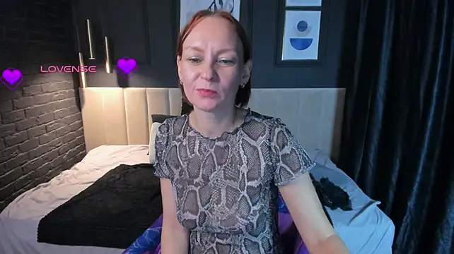 NikaGentle live cam on StripChat