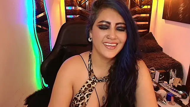 scarleth_blue live cam on StripChat