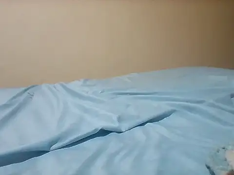 Bootyqueen254 live cam on StripChat