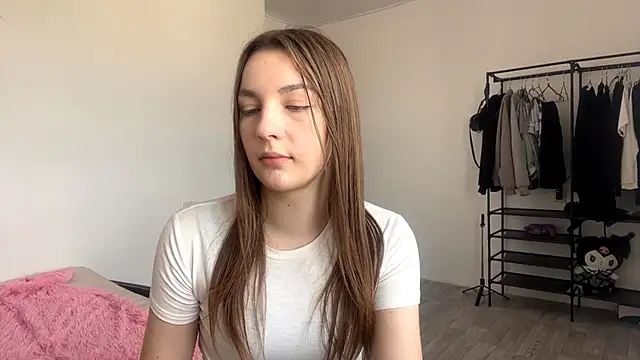 JuleCawood live cam on StripChat